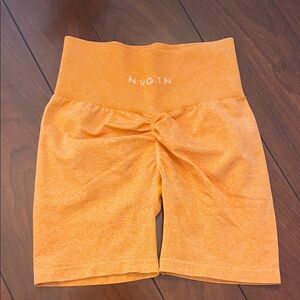 NVGTN Women's seamless Orange Bike Shorts like new